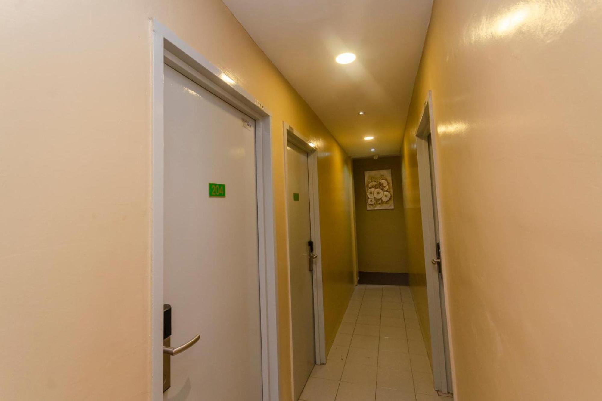 Skudai Hotel Exterior photo