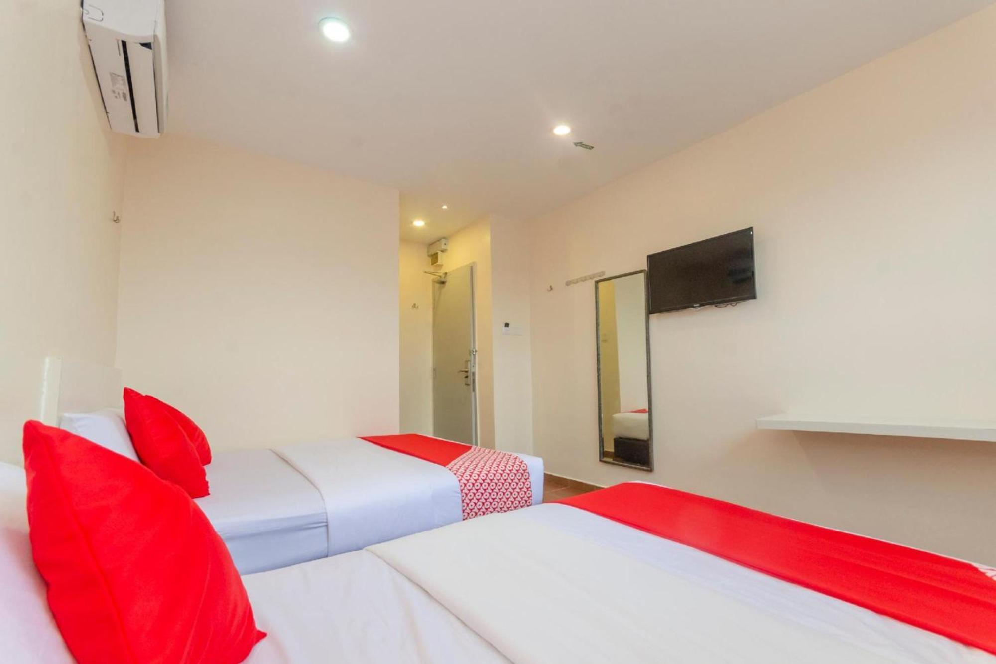 Skudai Hotel Exterior photo