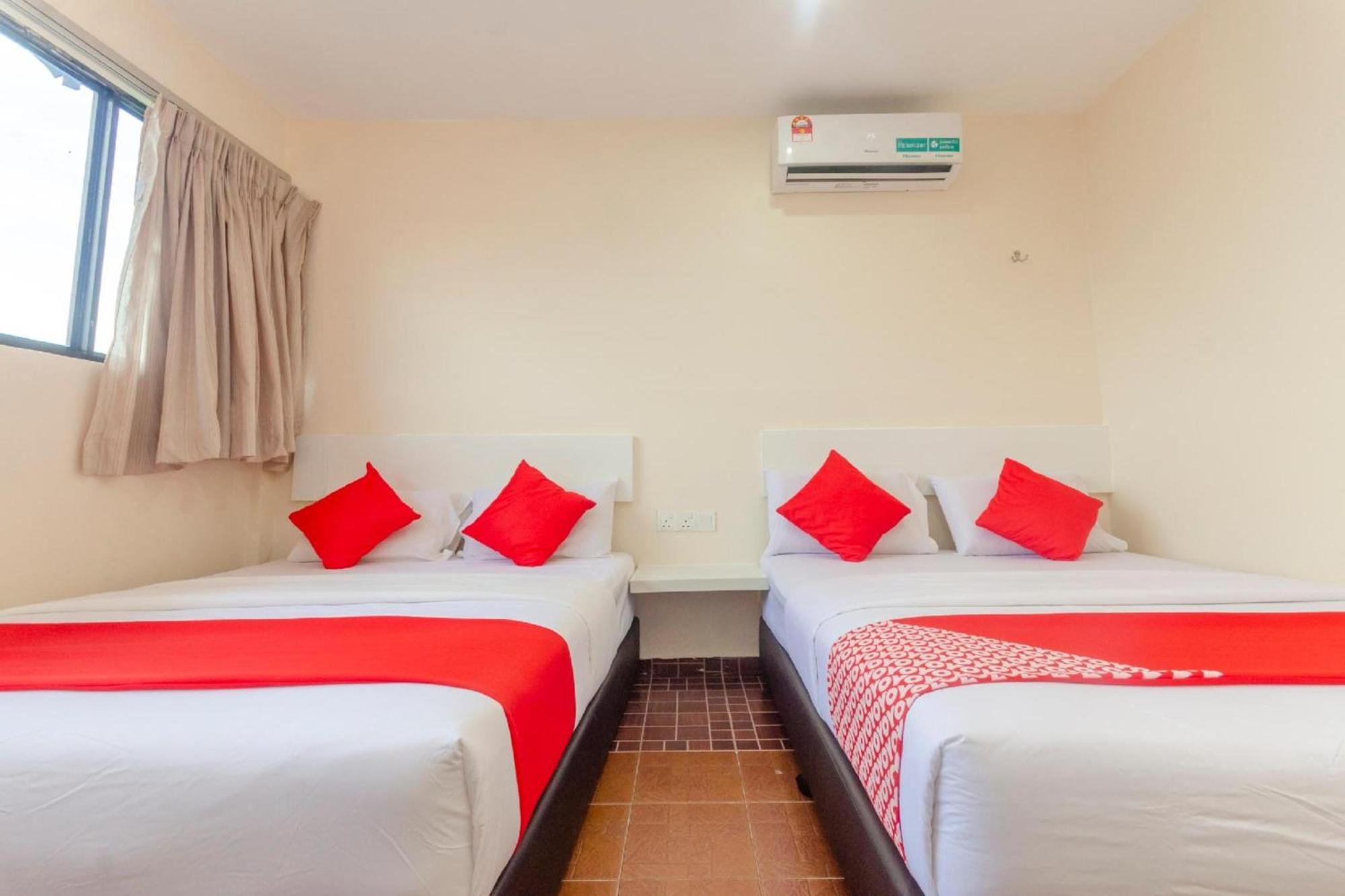 Skudai Hotel Exterior photo