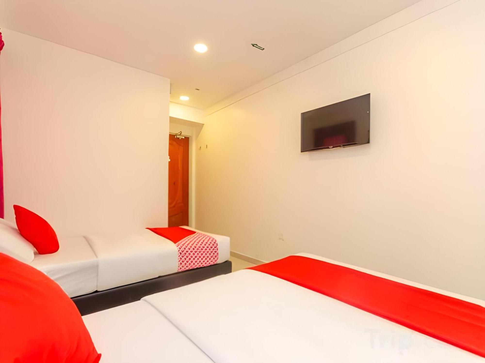 Skudai Hotel Exterior photo