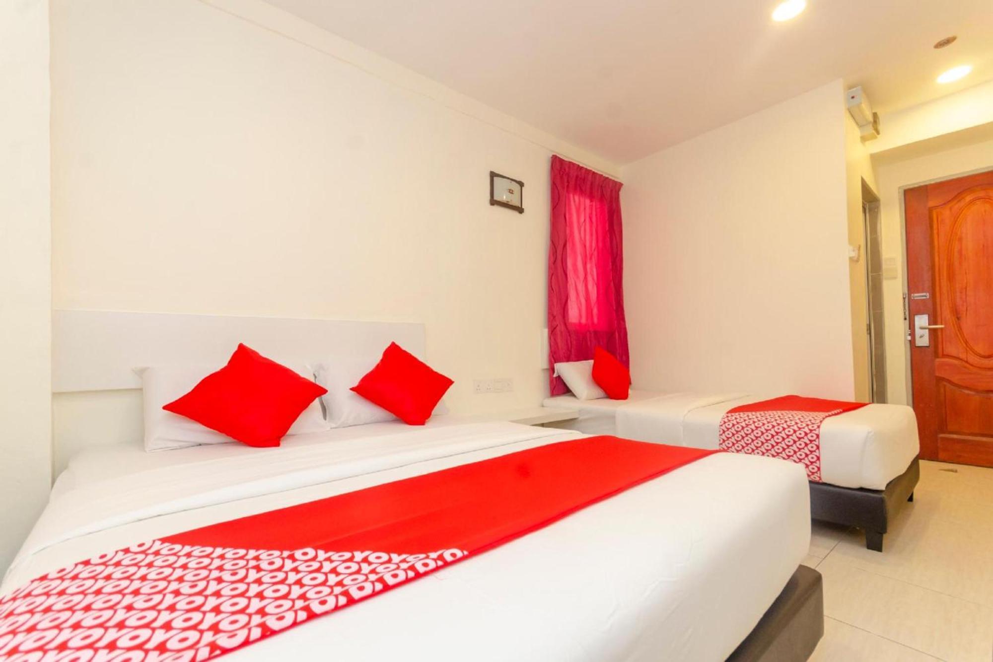 Skudai Hotel Exterior photo